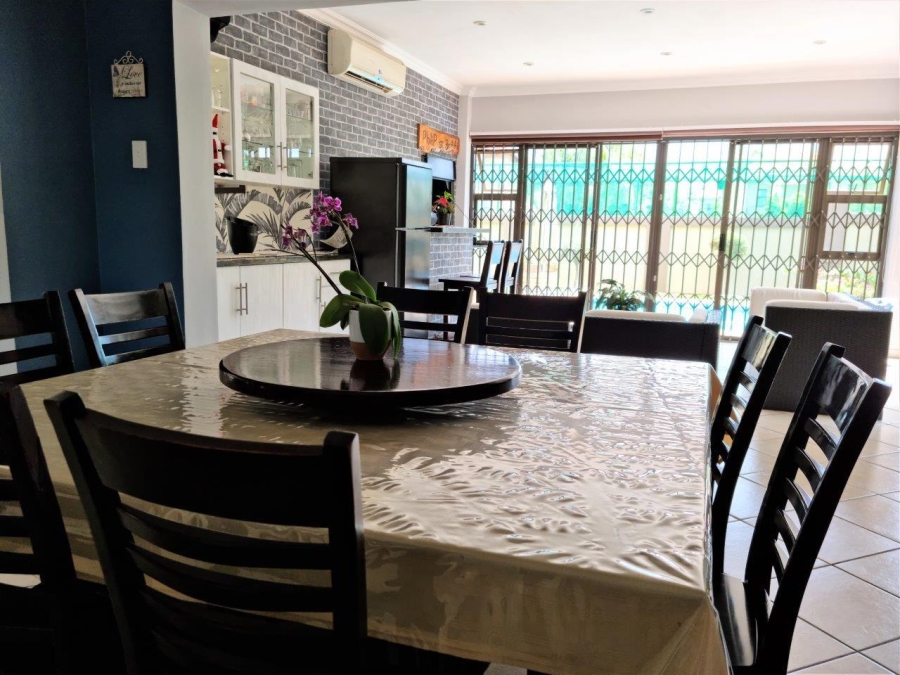 5 Bedroom Property for Sale in Melodie North West